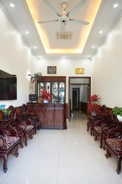 Van Nam Hotel – Photos 6